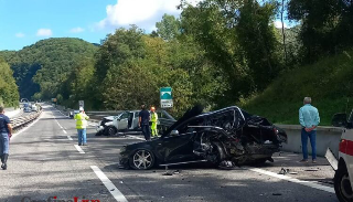 Pauroso schianto in A24: tre feriti in codice rosso